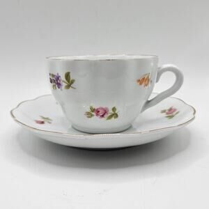 Set of 3 Arabia Finland 164 Demitasse Cups & Saucers Floral Scalloped Vintage